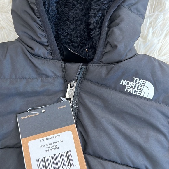 The North Face Baby North Down Fleece Lined Jacket - Picture 2 of 4